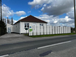 Gîte de Charme avec Jardin Privé, Proche de Lille et Hazebrouck, Idéal pour Familles et Cyclistes - FR-1-510-209